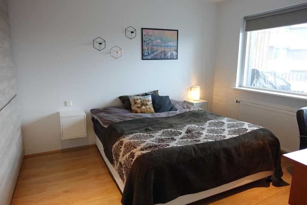 Beautiful Flat In Downtown Reykjavik With A Veiw Leilighet Eksteriør bilde